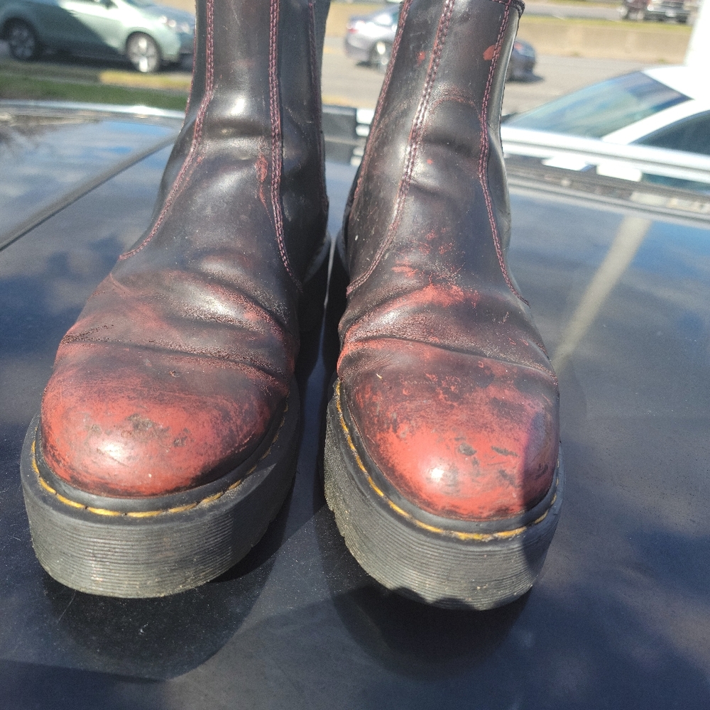 Rub-Off Cherry Platform Chelsea Docs